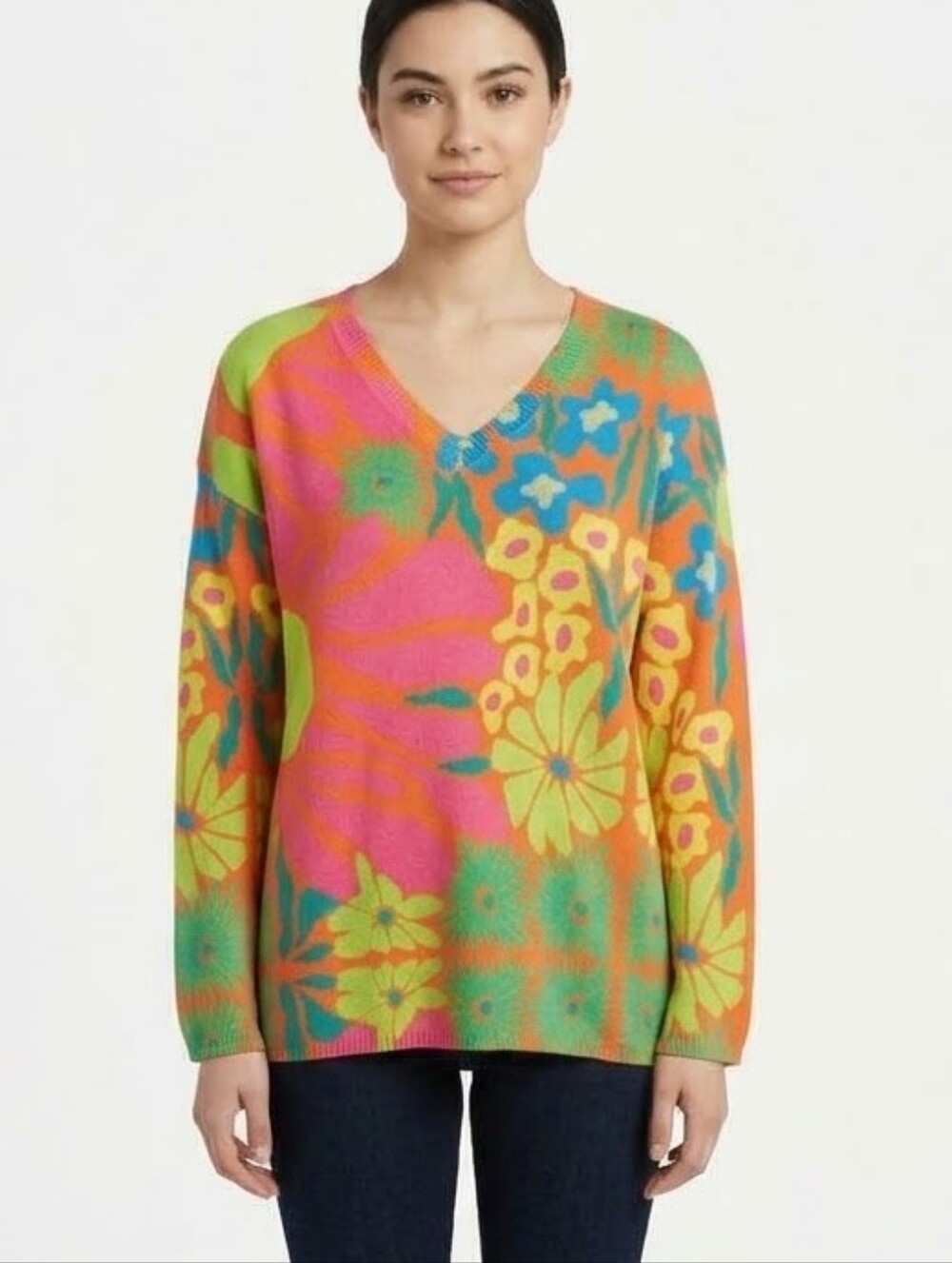 Amazon V-Neck Floral Print Sweater in Multicolor Size 2XL EUC P2P 23in.